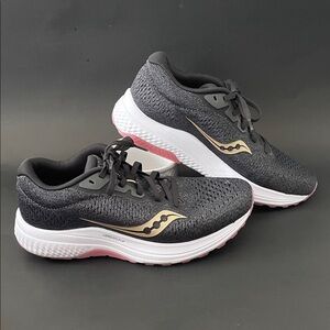⭐️NWOT SAUCONY CLARION 2 Women's Black Gray Gold Pink Athletic Running Shoes